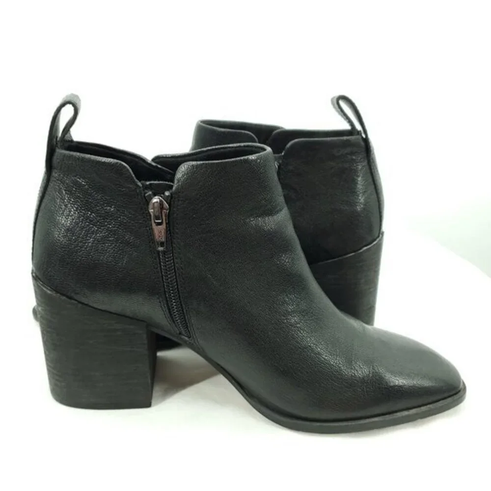 Vionic Lyssa Comfort Heeled Side Zip Ankle Boot 10 Black Leather